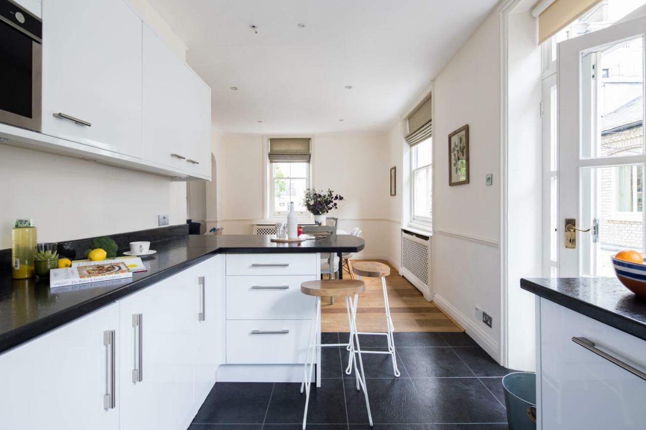 Cornwall Gardens By Lime Street *